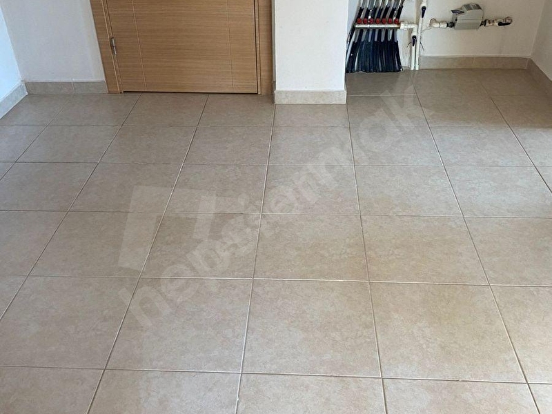 Akçakoca Can Emlak Plaj Üstü Deniz Manzaralı Satılık 2+1 Daire