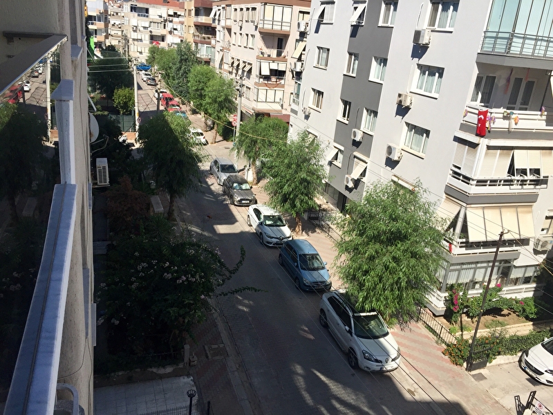 745 000 Tl Bostanlida Sahile Yakin Arakat 130m2 Full Tadilatli 3 1