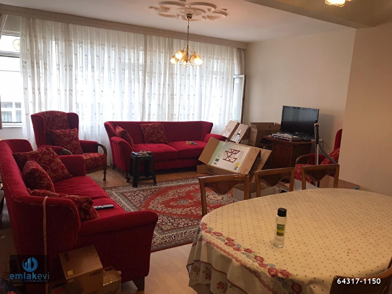 2 500 Tl Kocamustafapasa 2 1 Kombili Esyali Kiralik Daire