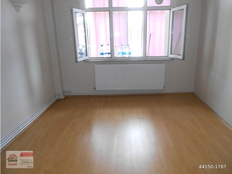 Bayrampaşa altıntepsi mah. 5. kat 70 m kare 2+1 kombili balkonlu daire