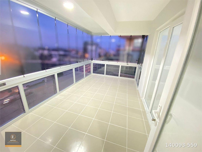 Özel deni̇pol hastanesi̇ yakini geni̇ş 3+1 arakat dai̇re