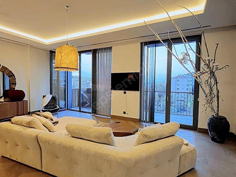 Nişantaşı Koru Boğaz Manzaralı Lüks Mobilyalı 2+1 Satılık