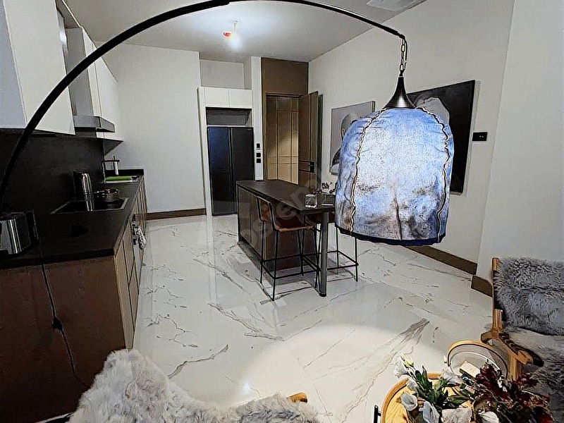 Nişantaşı Koru Boğaz Manzaralı Lüks Mobilyalı 2+1 Satılık