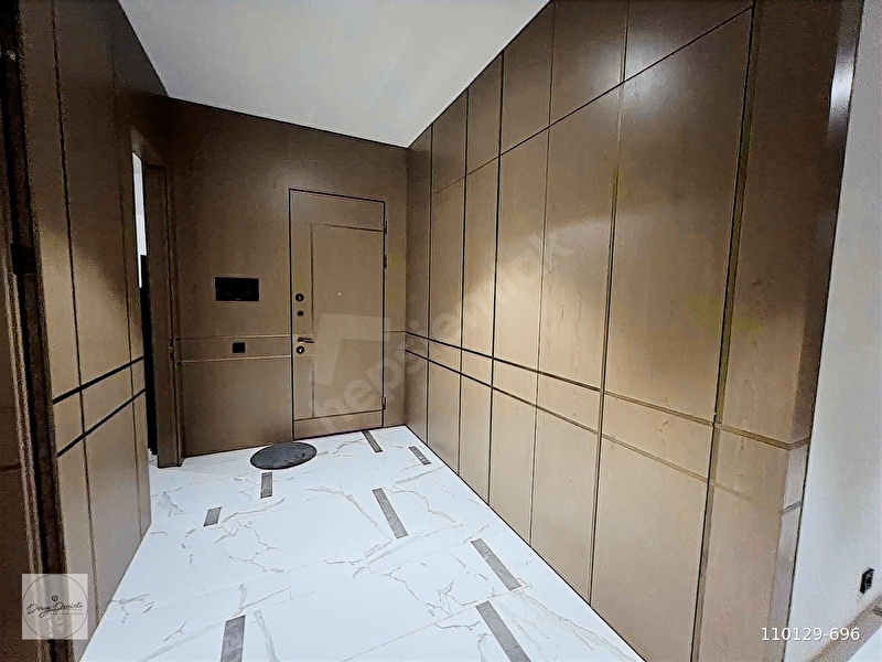 Nişantaşı Koru Boğaz Manzaralı Lüks Mobilyalı 2+1 Satılık