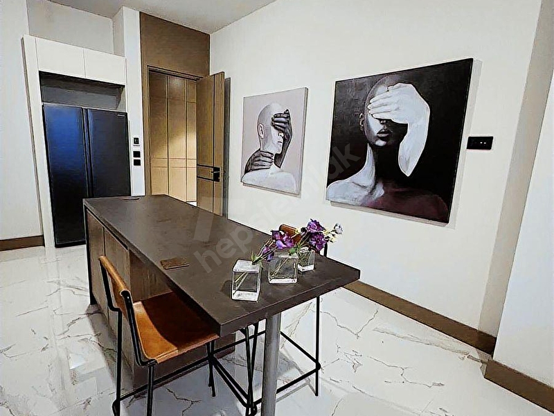 Nişantaşı Koru Boğaz Manzaralı Lüks Mobilyalı 2+1 Satılık