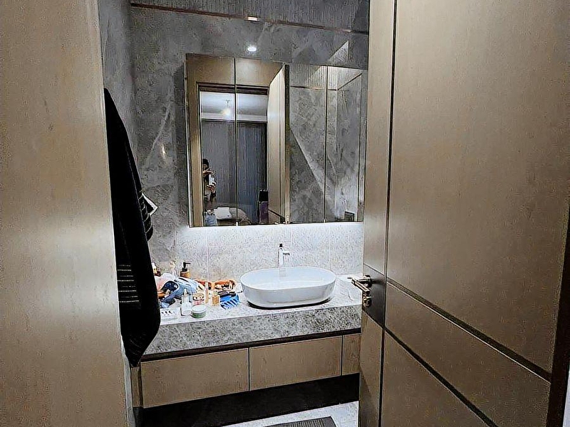 Nişantaşı Koru Boğaz Manzaralı Lüks Mobilyalı 2+1 Satılık