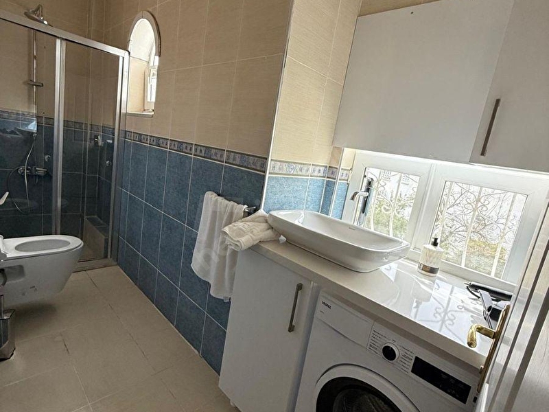 Günlük Kiralık 3 Odalı Villa Muğla Marmaris İçmeler Mahallesi 5 Kişi Kapasiteli