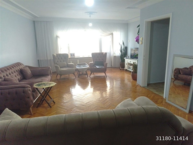 Osmangazi̇  çeki̇rge'de  4+1 satilik manzarali cazi̇p dai̇re
