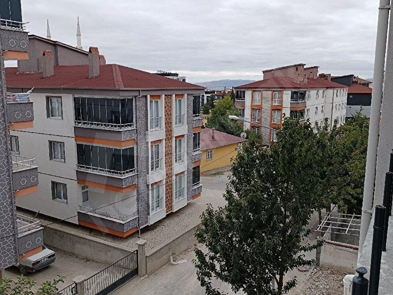 Kaya Emlaktan Satlık Daire105 M2 Kat 3 