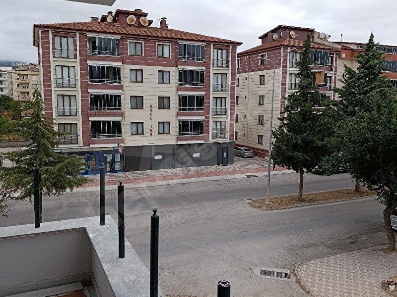 Kaya Emlaktan Satlık Daire105 M2 Kat 3 