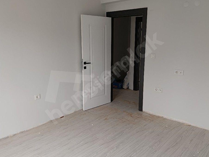 Kaya Emlaktan Satlık Daire105 M2 Kat 3 