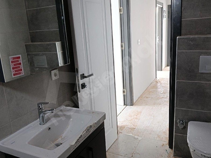 Kaya Emlaktan Satlık Daire105 M2 Kat 3 