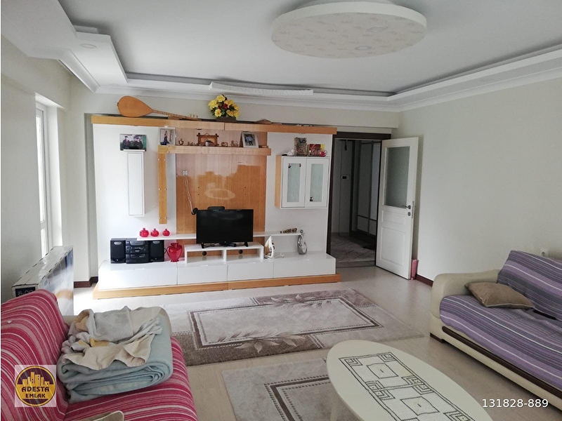 Durali̇ aliç mahallesi̇nde satilik 3+1 si̇te dai̇resi̇