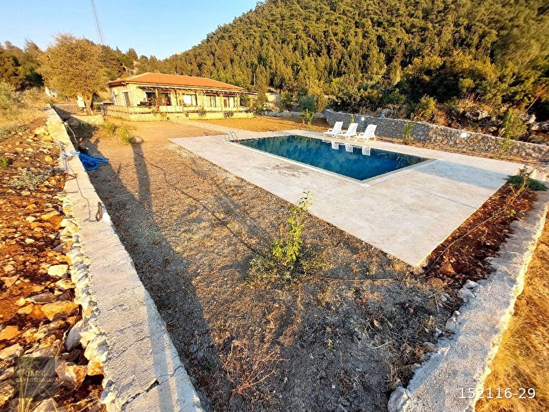 Günlük Kiralık 3 Odalı Villa Muğla Marmaris Bayır Mahallesi 6 Kişi Kapasiteli