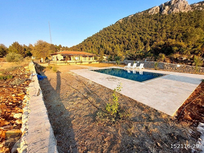 Günlük Kiralık 3 Odalı Villa Muğla Marmaris Bayır Mahallesi 6 Kişi Kapasiteli