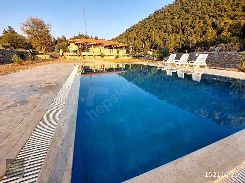 Günlük Kiralık 3 Odalı Villa Muğla Marmaris Bayır Mahallesi 6 Kişi Kapasiteli