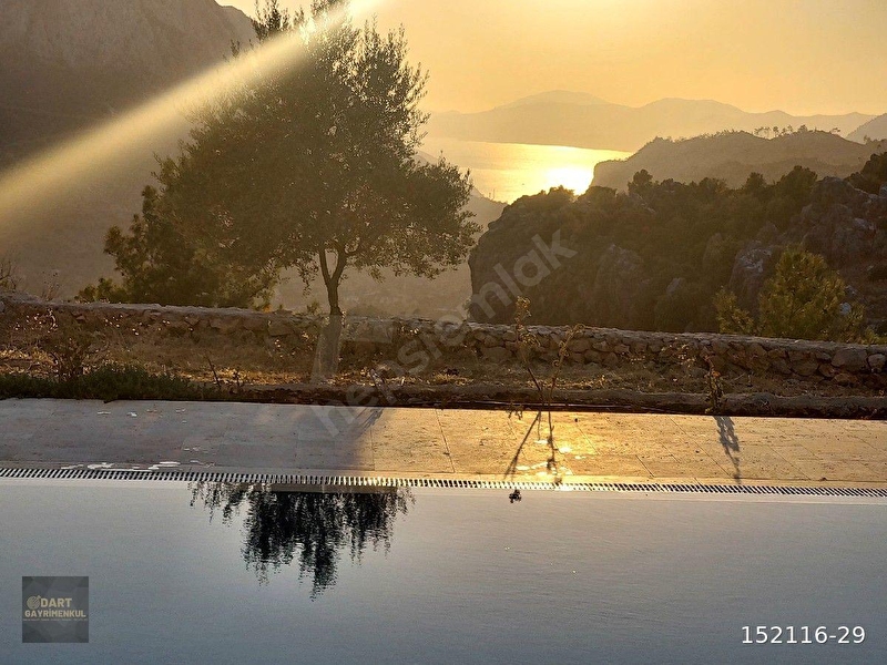 Günlük Kiralık 3 Odalı Villa Muğla Marmaris Bayır Mahallesi 6 Kişi Kapasiteli