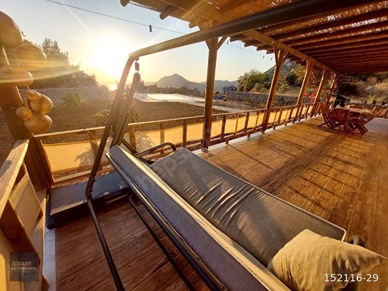 Günlük Kiralık 3 Odalı Villa Muğla Marmaris Bayır Mahallesi 6 Kişi Kapasiteli