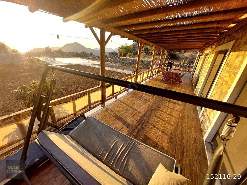 Günlük Kiralık 3 Odalı Villa Muğla Marmaris Bayır Mahallesi 6 Kişi Kapasiteli