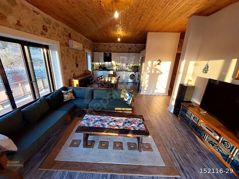 Günlük Kiralık 3 Odalı Villa Muğla Marmaris Bayır Mahallesi 6 Kişi Kapasiteli