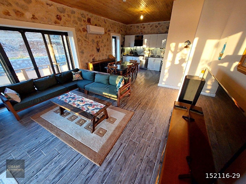 Günlük Kiralık 3 Odalı Villa Muğla Marmaris Bayır Mahallesi 6 Kişi Kapasiteli