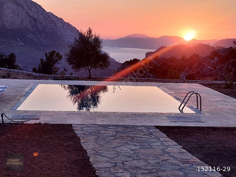 Günlük Kiralık 3 Odalı Villa Muğla Marmaris Bayır Mahallesi 6 Kişi Kapasiteli