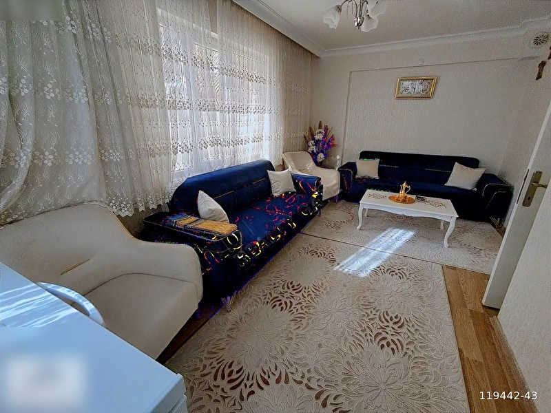 Yükseltepe'de vadi̇ kent yakini satilik 3+1 geni̇ş full yapili