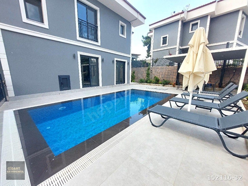 Günlük Kiralık 3 Odalı Villa Muğla Marmaris Gölenye Mahallesi 6 Kişi Kapasiteli