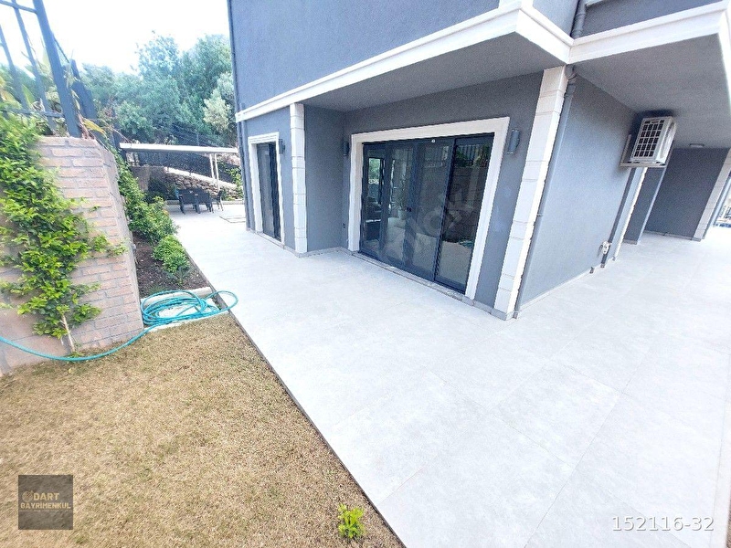 Günlük Kiralık 3 Odalı Villa Muğla Marmaris Gölenye Mahallesi 6 Kişi Kapasiteli