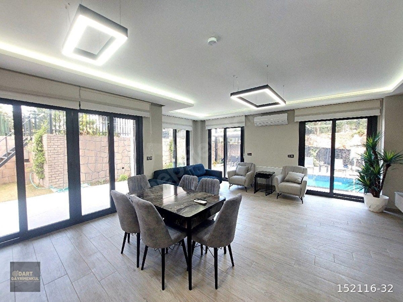 Günlük Kiralık 3 Odalı Villa Muğla Marmaris Gölenye Mahallesi 6 Kişi Kapasiteli