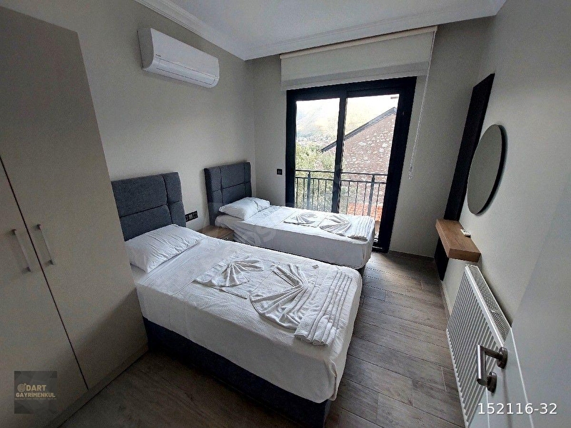 Günlük Kiralık 3 Odalı Villa Muğla Marmaris Gölenye Mahallesi 6 Kişi Kapasiteli