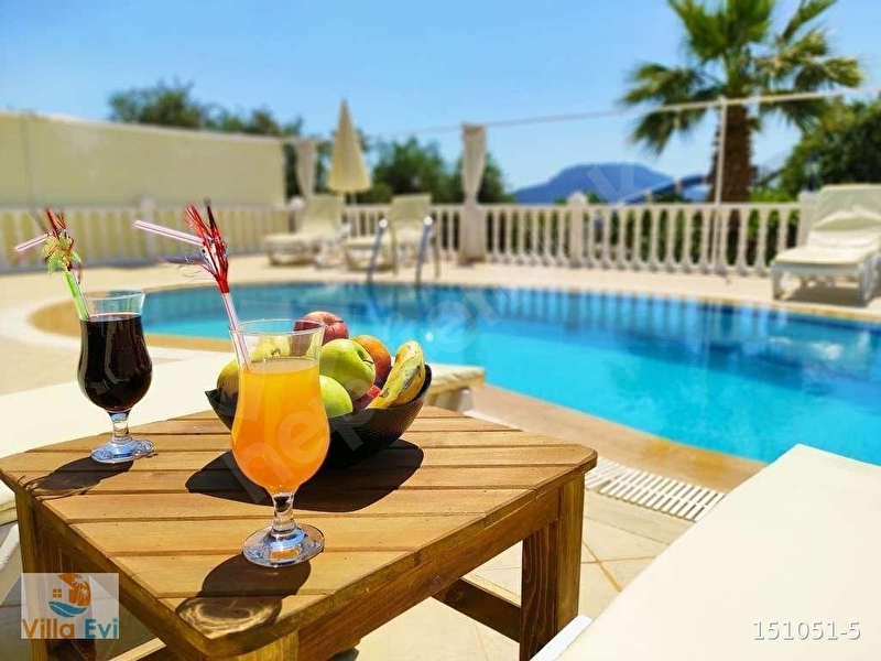 Günlük Kiralık 3 Odalı Villa Muğla Fethiye Ölüdeniz Mahallesi 6 Kişi Kapasiteli