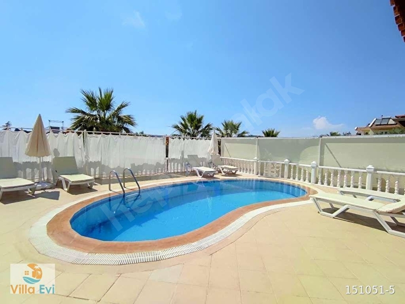 Günlük Kiralık 3 Odalı Villa Muğla Fethiye Ölüdeniz Mahallesi 6 Kişi Kapasiteli