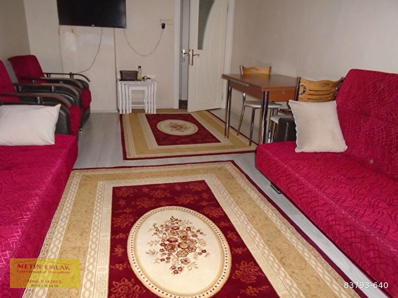 245 000 Tl Esenler Metin Emlak Satilik 2 1 Daire 4 Kat 75 Metre Kombili