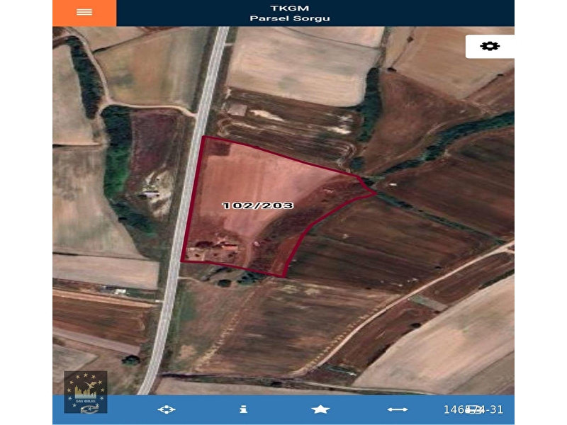 Grv emlak'tan teki̇rdağ kapakli yanikağil'da satilik hi̇sseli̇ tapu 241 m2 tarla