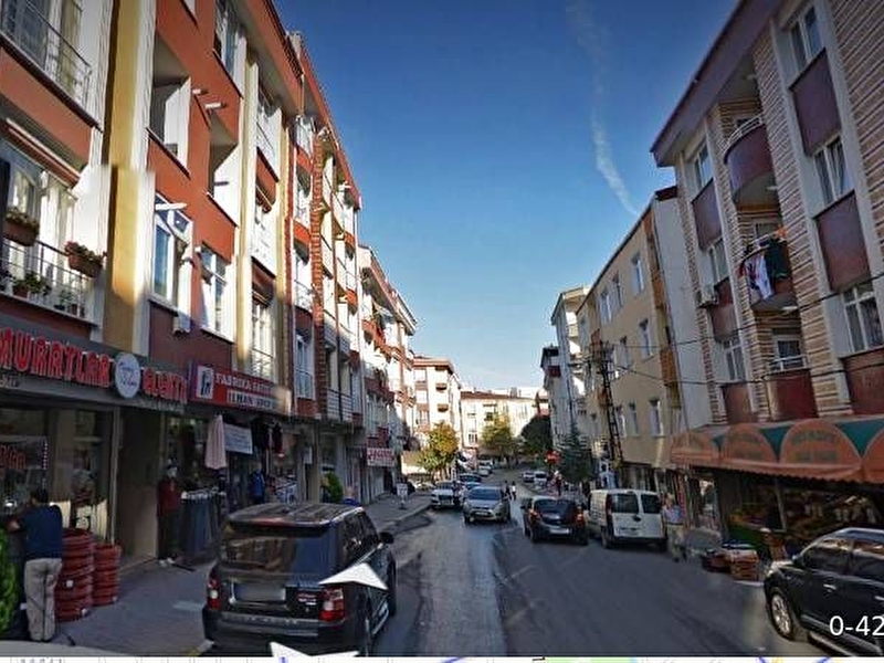 Sahibinden metrobüse yürüme mesafesinde boyanmış temiz kiralık daire