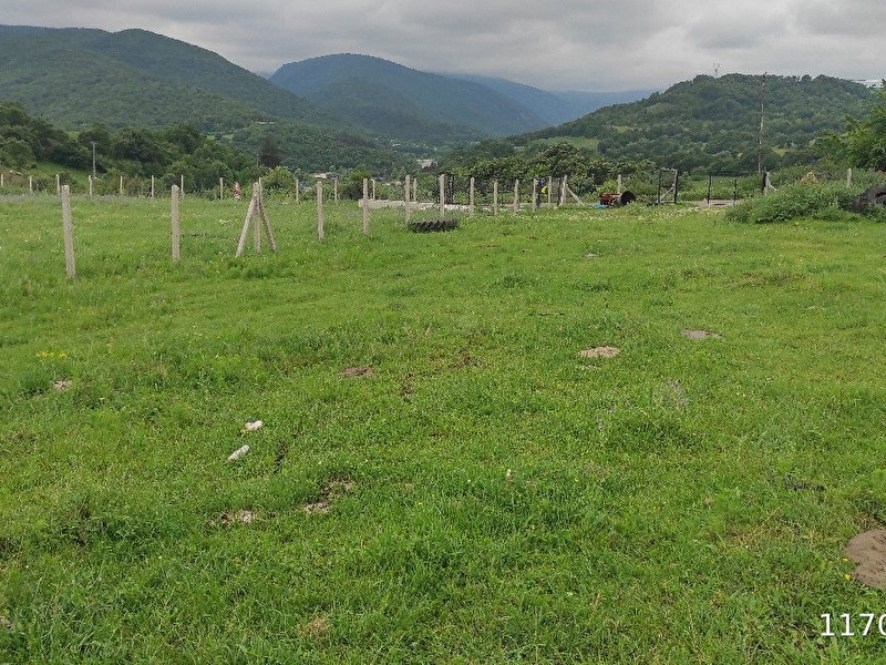 Köy i̇çi̇ 850 m2 i̇marli satilik arsa
