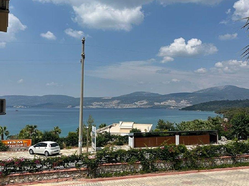 Denizin ve doğanın i̇çinde huzurlu bir yaşam