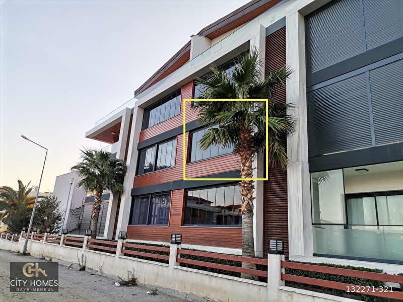 Ci̇ty homes'dan adra2 si̇tesi̇nde ön cephe arakat 2+1 açik mutfak  dai̇re