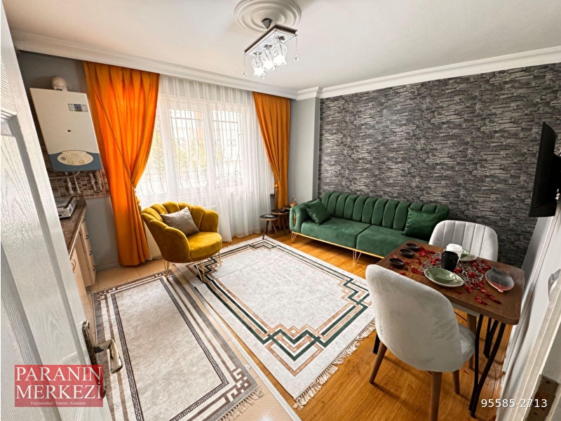 Yeni̇ bi̇na ful sifir eşyali 18 bi̇n ki̇racili y.gi̇ri̇ş 2+1 lüks dai̇re.merkez de