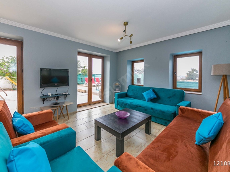 Günlük Kiralık 4 Odalı Villa Muğla Marmaris Söğüt Mahallesi 4 Kişi Kapasiteli