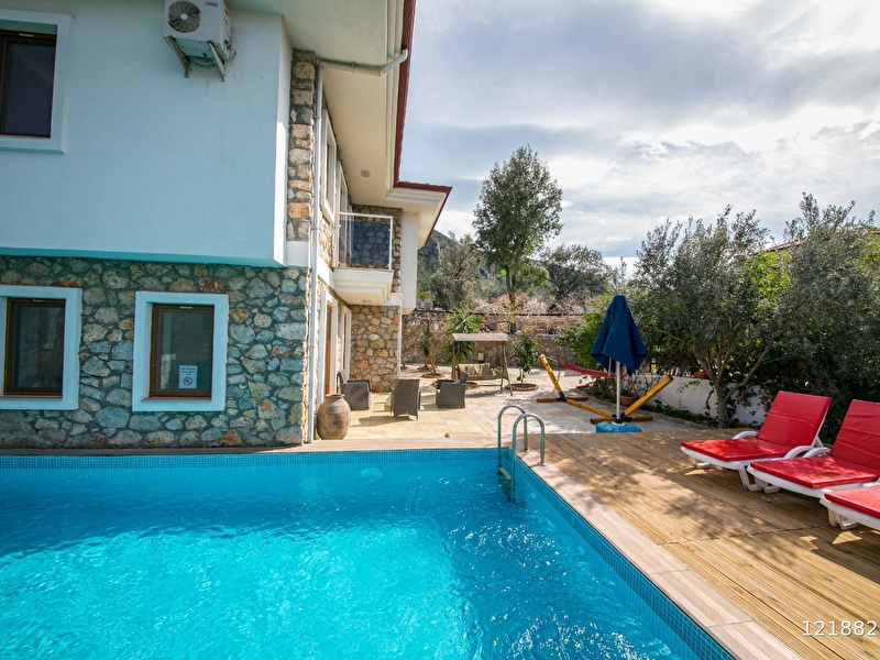 Günlük Kiralık 4 Odalı Villa Muğla Marmaris Söğüt Mahallesi 4 Kişi Kapasiteli