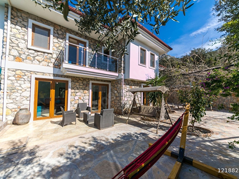 Günlük Kiralık 4 Odalı Villa Muğla Marmaris Söğüt Mahallesi 4 Kişi Kapasiteli