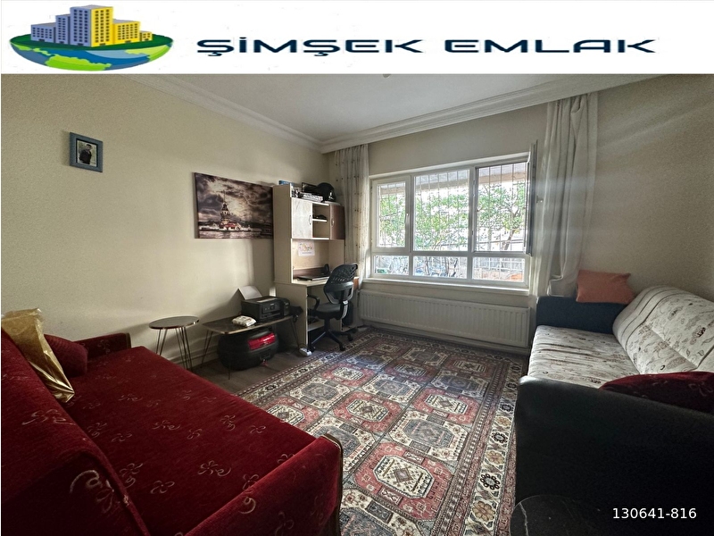 Şi̇mşek emlak'tan ayvali merkez'de yatirima uygun 2+1