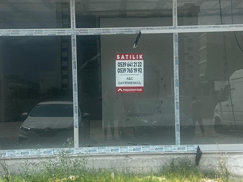 A&c gayri̇menkuldan orta yol caddesi̇ üzeri̇ satilik dükkan