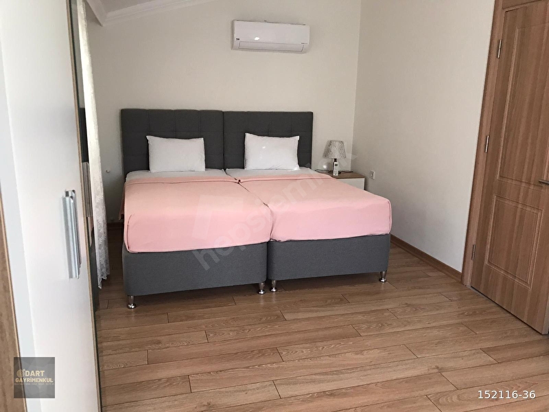 Günlük Kiralık 4 Odalı Villa Muğla Marmaris Gölenye Mahallesi 8 Kişi Kapasiteli