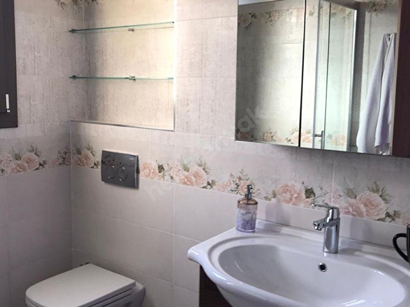 Günlük Kiralık 4 Odalı Villa Muğla Marmaris Gölenye Mahallesi 8 Kişi Kapasiteli