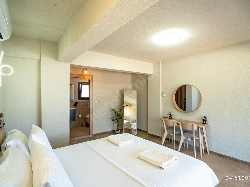 Günlük Kiralık 3 Odalı Villa Muğla Marmaris Hisarönü Mahallesi 10 Kişi Kapasiteli