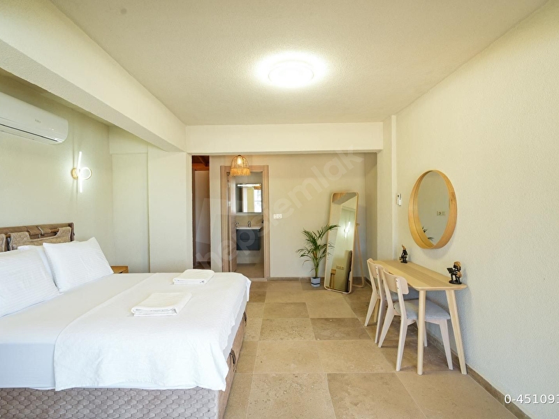 Günlük Kiralık 3 Odalı Villa Muğla Marmaris Hisarönü Mahallesi 10 Kişi Kapasiteli