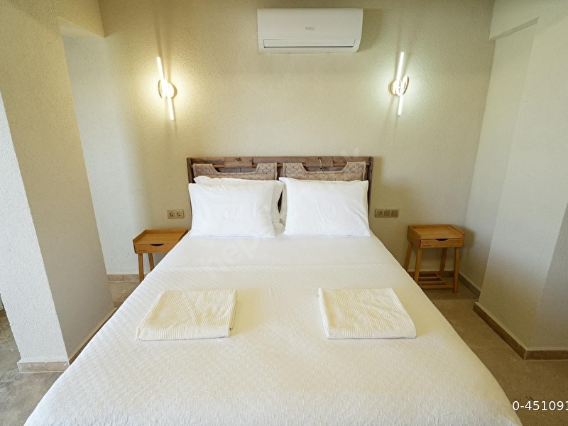 Günlük Kiralık 3 Odalı Villa Muğla Marmaris Hisarönü Mahallesi 10 Kişi Kapasiteli